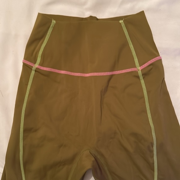 BUFFBUNNY LEGGINGS - Picture 5 of 5